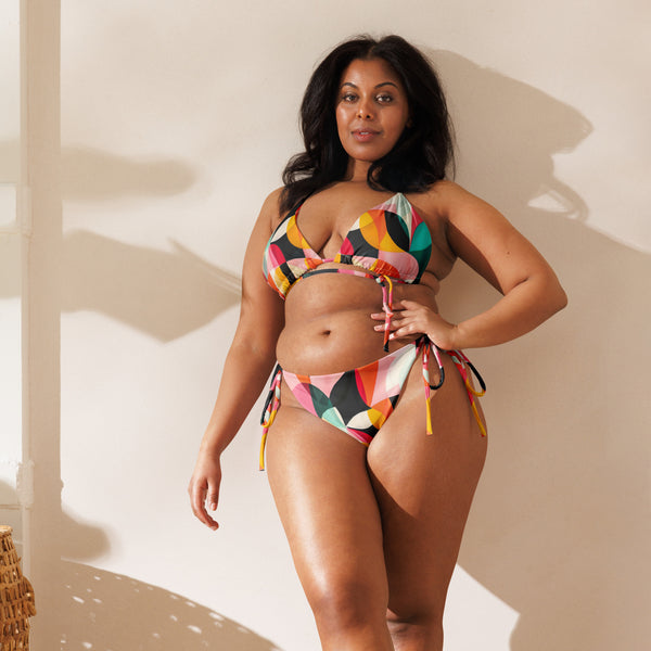[GeoModa] Radiant Chaos Recycled String Bikini